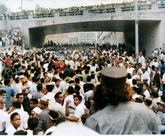 Исторический визит: Фидель в Каракасе 65 лет назад