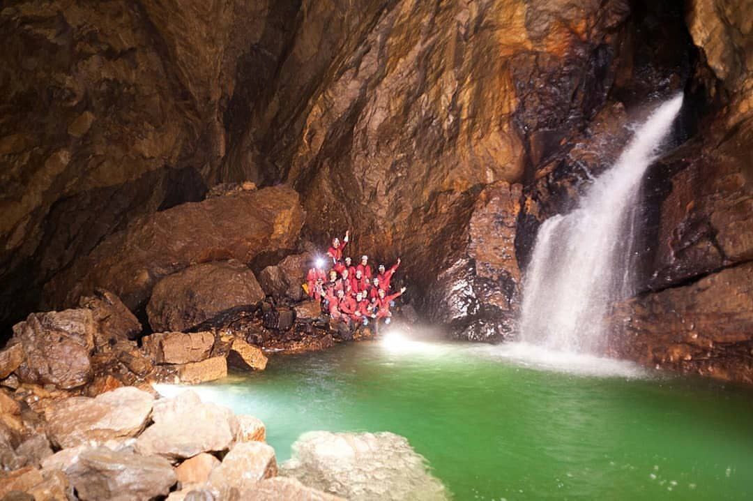 "Нетронутая сказка Франции: Тайны и красоты Гуфр Берже"