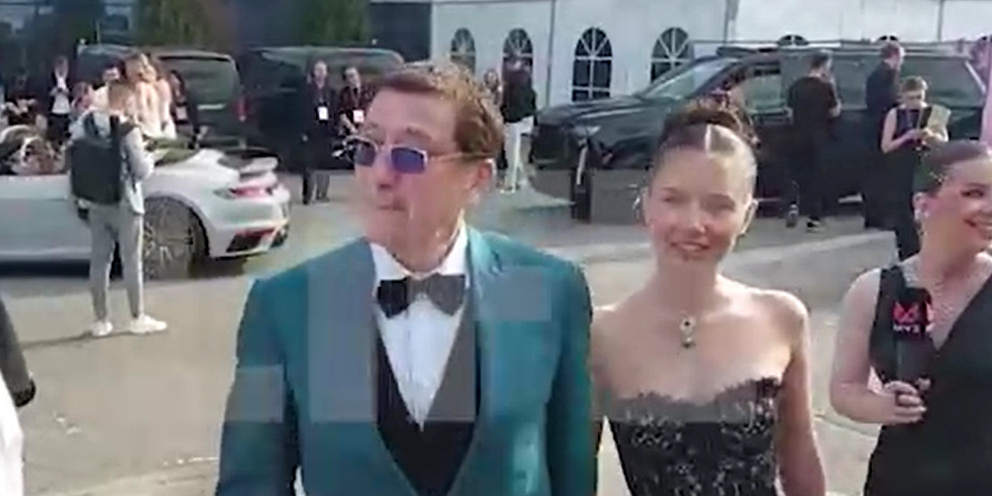 Григорий Лепс намерен сыграть свадьбу с 18-летней студенткой МГИМО.