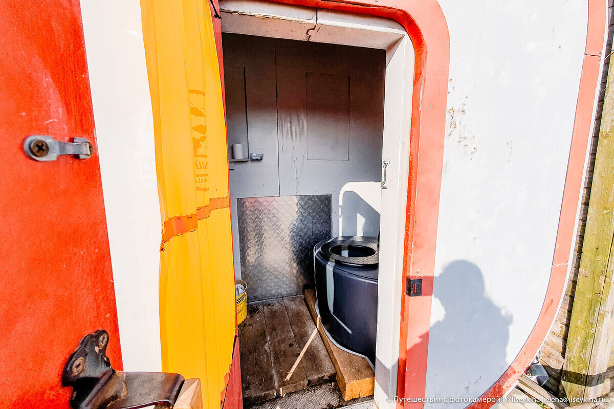 Одинокий домик на Урале: жизнь вдали от городской суеты