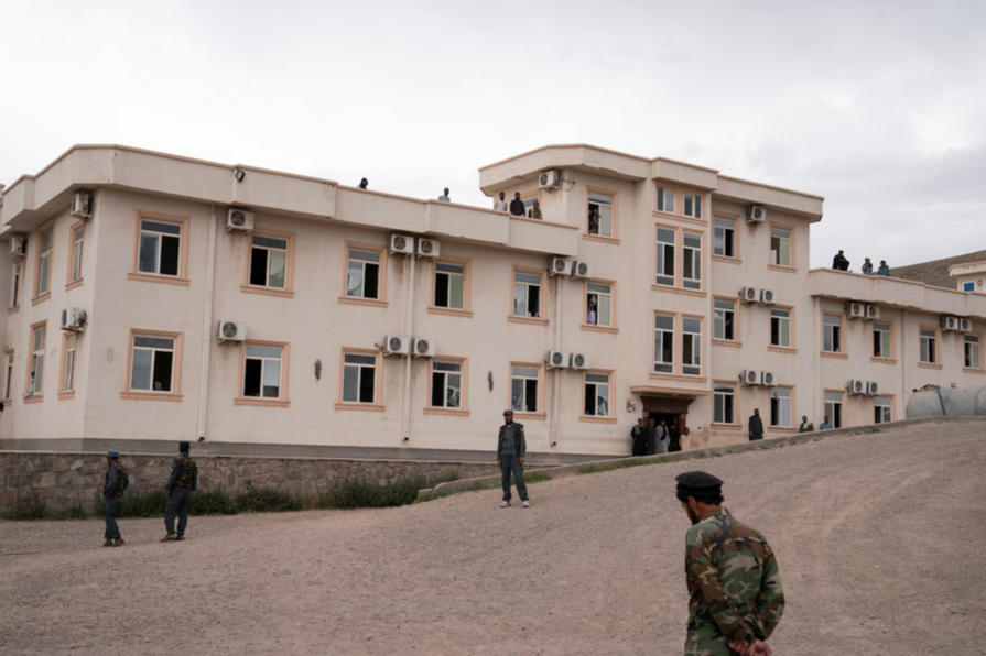 Запрет Талибана на опиум находится под угрозой из-за изменения климата, поскольку альтернативные культуры борются