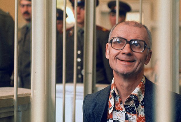 Монстры живут среди нас: история самых ужасных серийных убийц