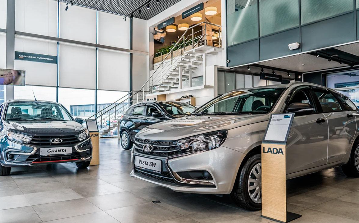 Китайские автомобили становятся дешевле: как это влияет на российский автопром и потребителей