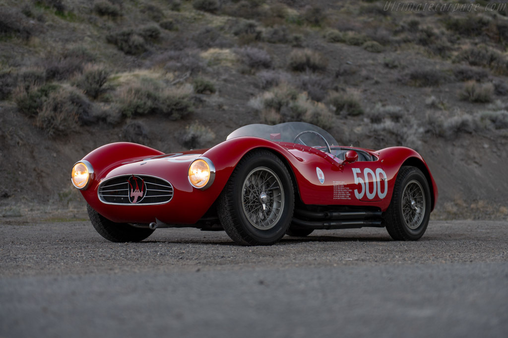 Автомобильные сокровища 1960-х: шесть самых дорогих автомобилей