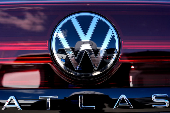 Проблемы с подушками безопасности привели к отзыву более 400 000 внедорожников