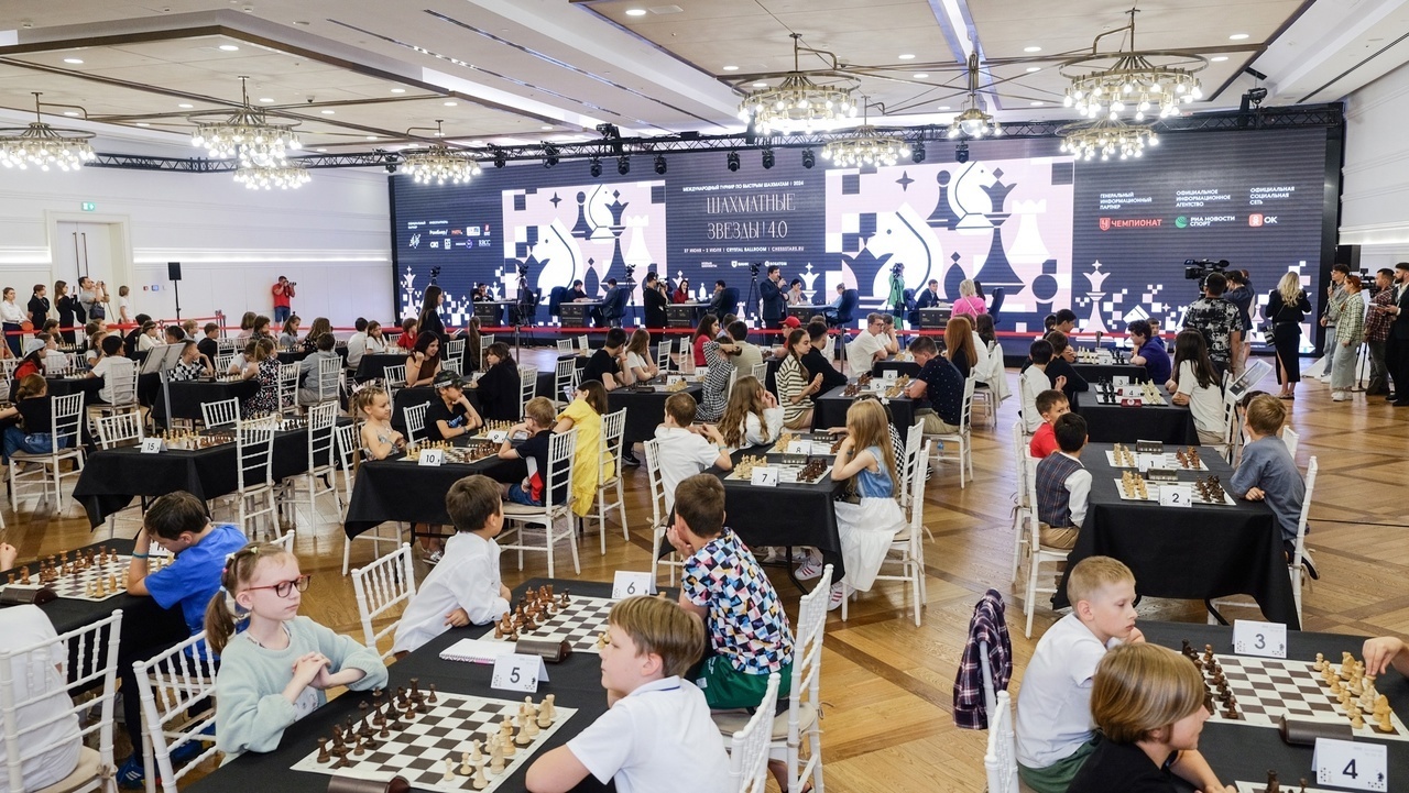 Соревнования в Шахматы. Шахматные звезды 4.0" и другое