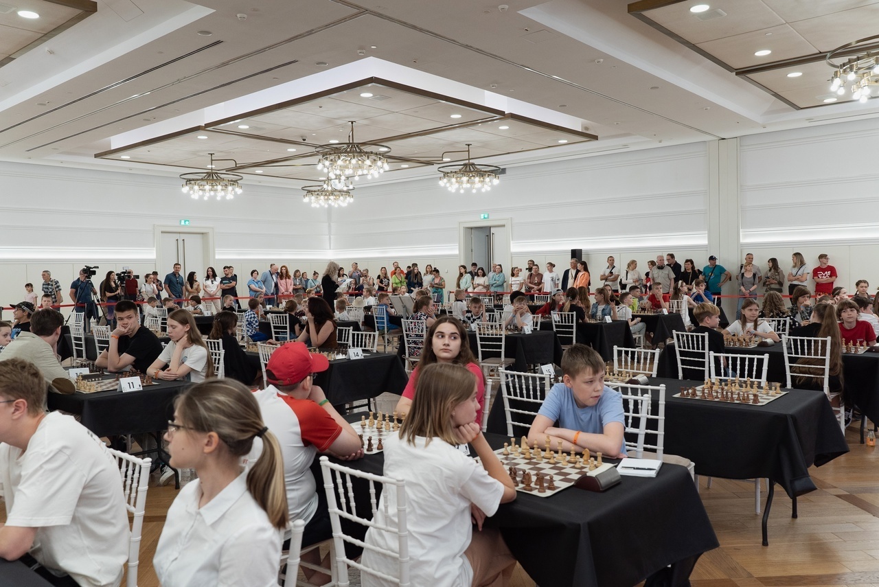 Соревнования в Шахматы. Шахматные звезды 4.0" и другое