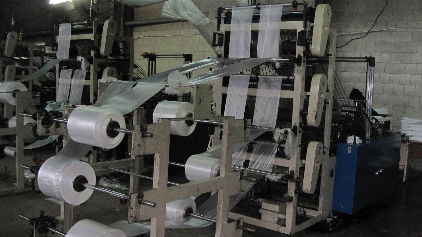 Рассуждение незнающих людей: сделайте оплату сдельно – и все вопросы по работе решатся! Ну да. Ну да…