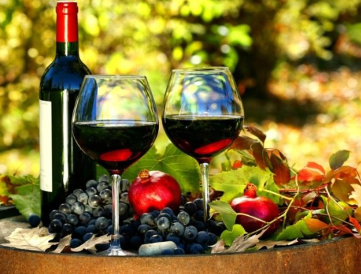 Сочетание вина с блюдом! Как правильно подобрать напиток к блюду?