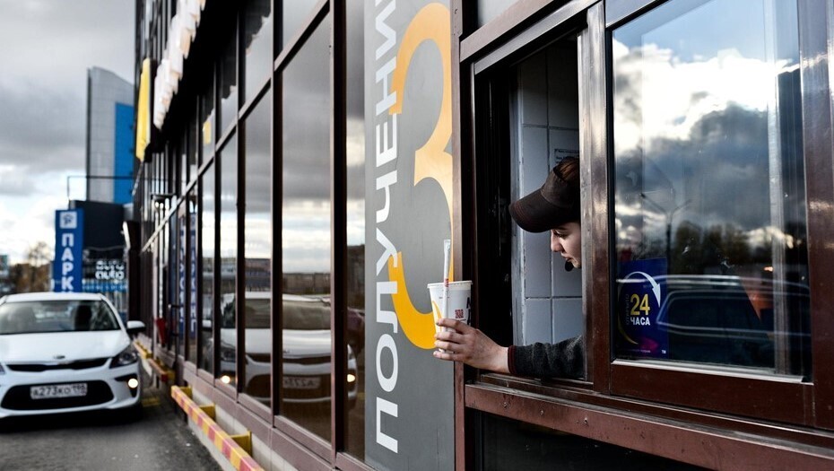 Зачем генпрокурор Краснов поручил проверить бани, парикмахерские и ателье