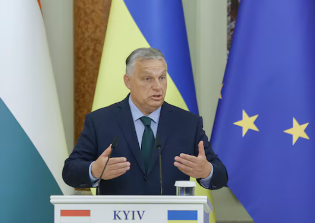 Венгерский лидер Виктор Орбан посетил Москву, вызвав гнев союзников по ЕС