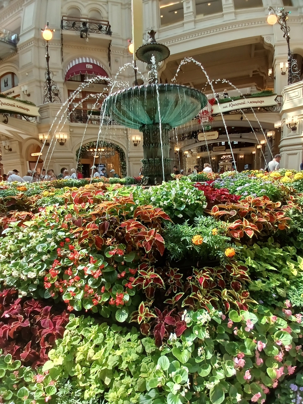 Фестиваль в Гуме, лето 2024. Фото "намазки" на 60.000 рублей