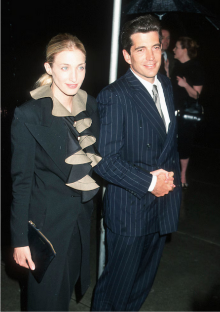 Жалкая картина того, насколько плохо мужчины Кеннеди обращались с женщинами