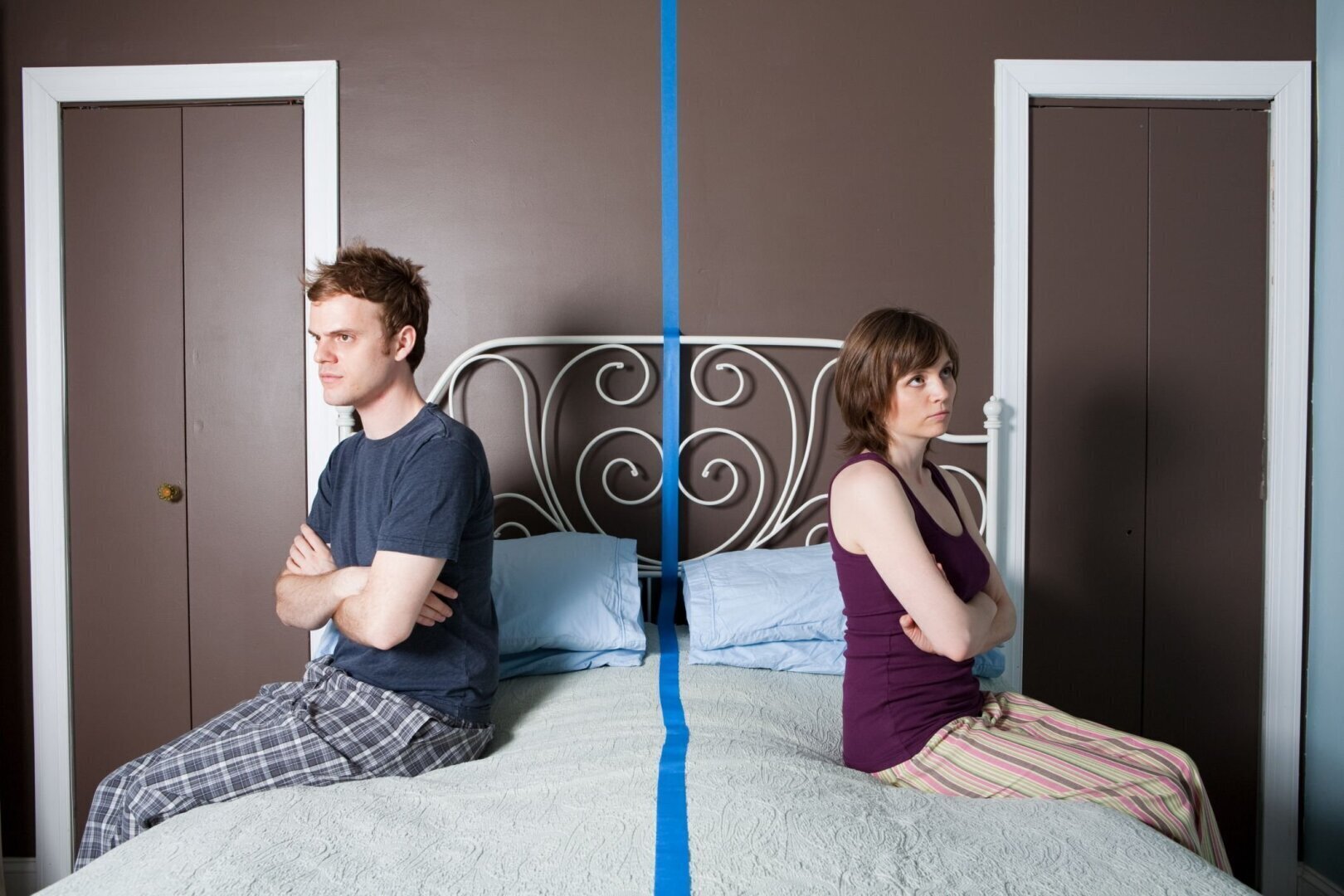 Супруги купили в браке квартиру, но при разводе муж и свекровь решили оставить жену ни с чем. Как закончилось дело?