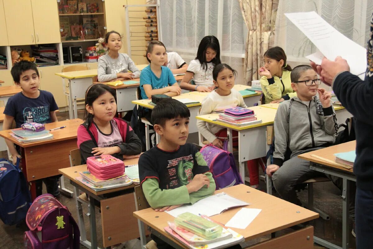 Радикальные меры. Детей мигрантов будут принимать в школу только со знанием русского языка?