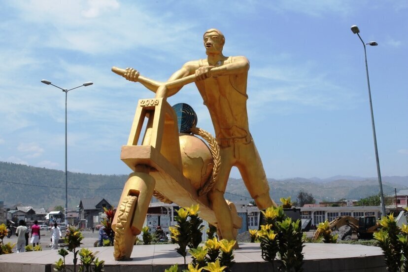 Опрос покажет! Вячеслав Володин предложил подумать о полном запрете самокатов