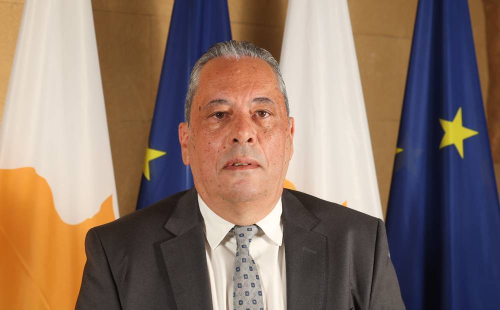 Кипр планирует построить крупную военно-морскую базу, чтобы играть более важную геополитическую роль, заявил министр обороны