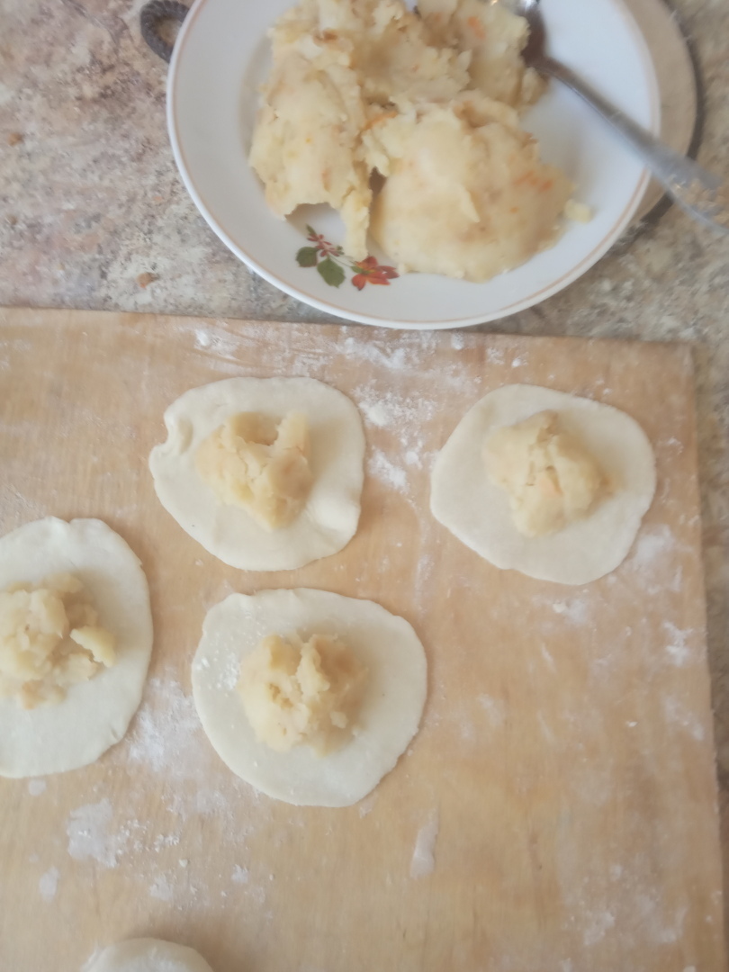 Вареники из заварного теста.