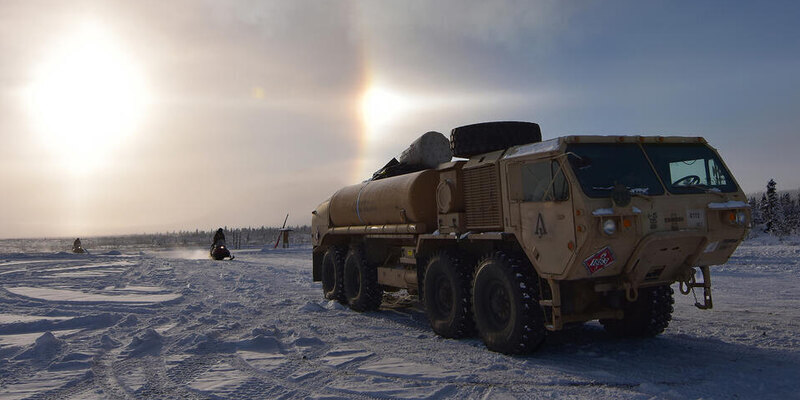 "США Усиливают Контроль за Арктикой с Помощью Космических Систем"