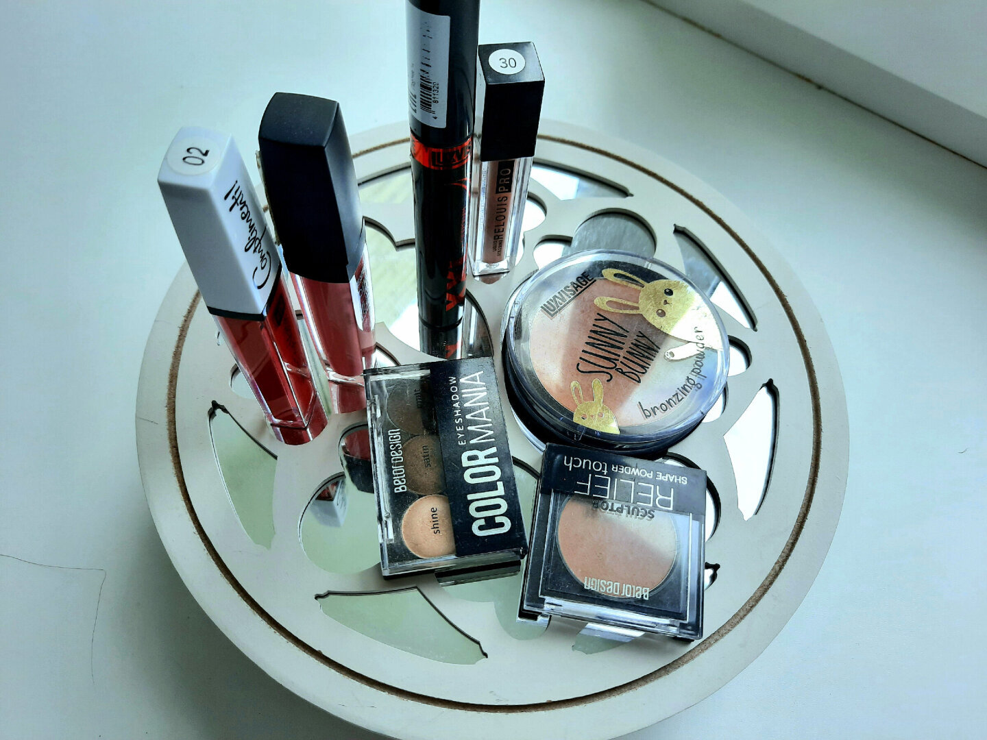 Дешево и сердито. Косметика, которая должна быть у каждой.