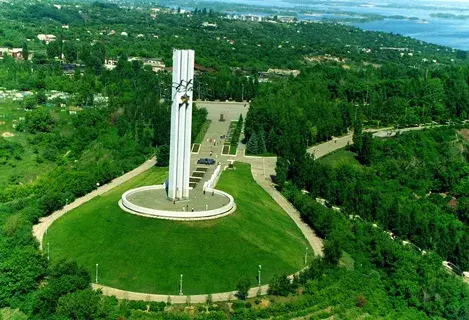 История моей семьи на фоне развития, падения и возрождения нашего государства. Лето 1988 года, переезд в Саратов - продолжение публикации от 2022 г.