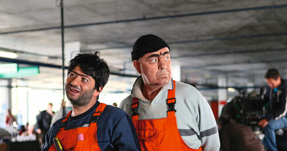 Два брата акробата или показательный пример о тех, кто работает и тех, кто работает.