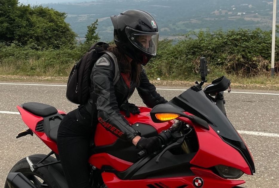 Как хоронили на родине известную байкершу #мотоТаня