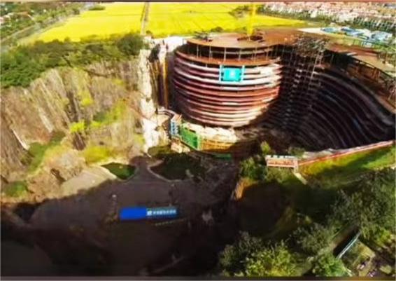 🏩В Китае построили отель в заброшенном карьере! Wanda Reign on the Bund — архитектурное чудо мира!🏨