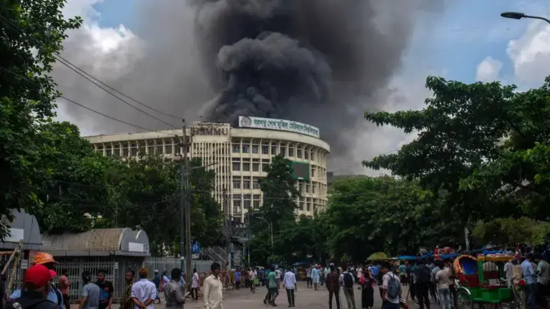 Бангладеш на грани хаоса: от студенческих протестов до бегства премьер-министра