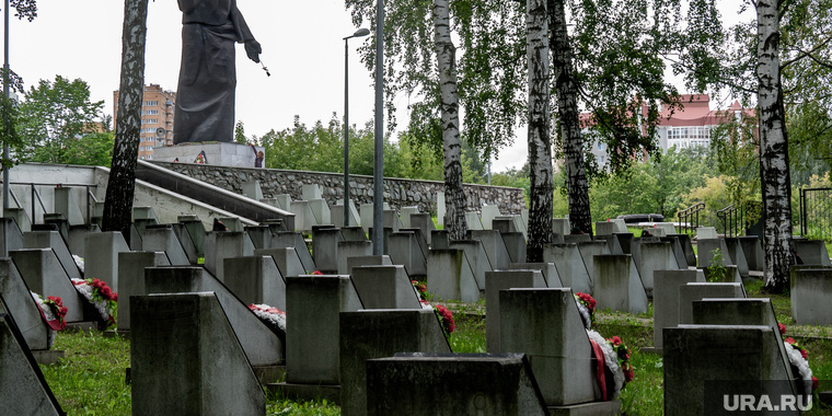 ⤴️Росстат: естественная смертность в России увеличилась на 18% Порассуждаем