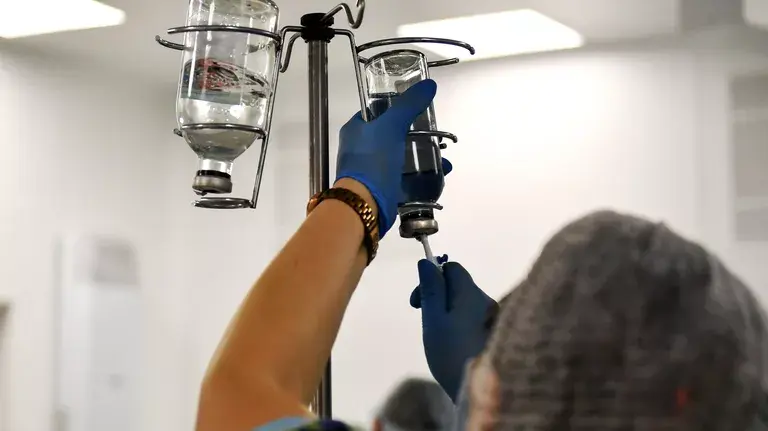 Вспышка пищевой инфекции в Сургутском кардиоцентре: 94 пациента пострадали. Чья это вина, кто должен получить наказание ?