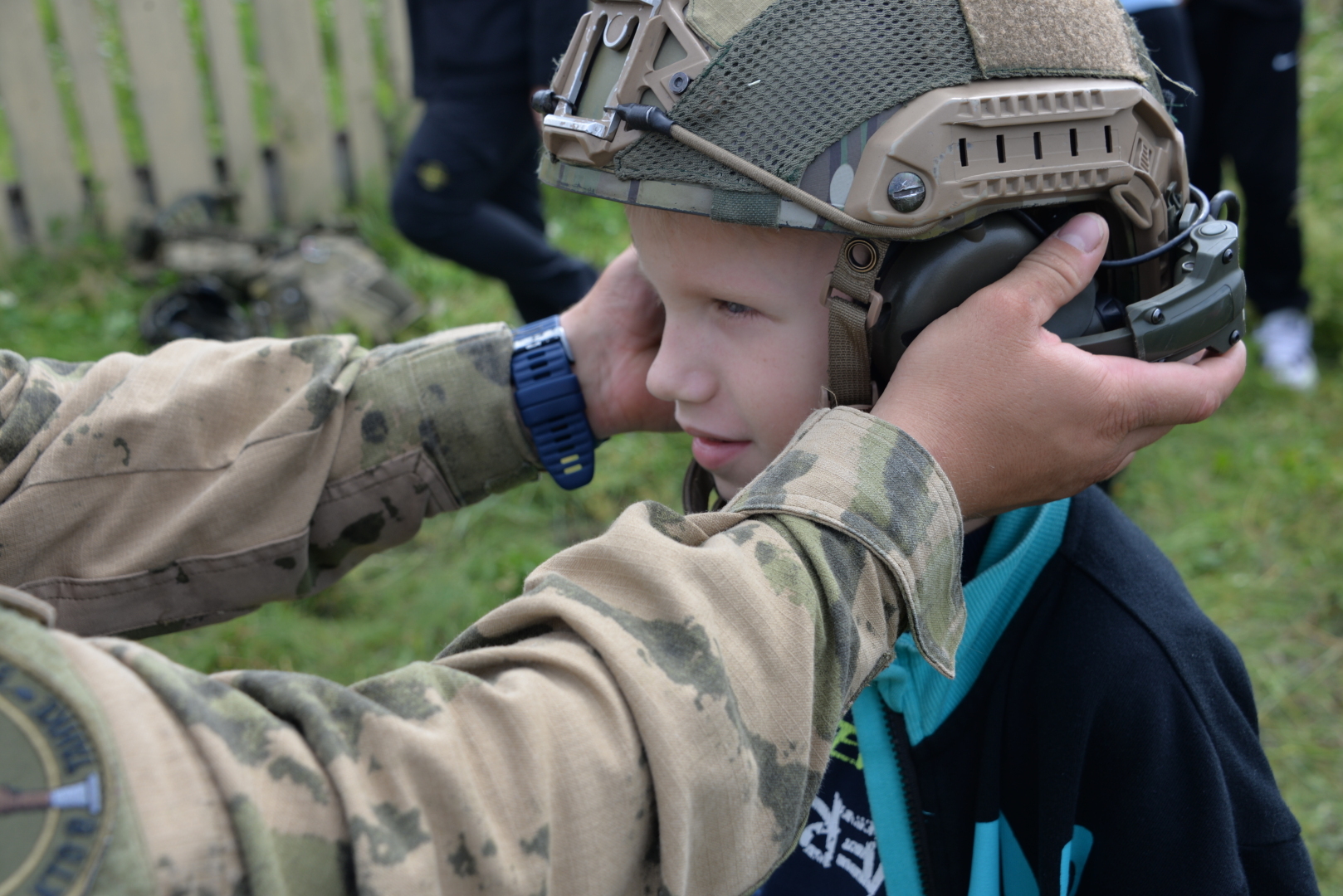 Бойцы спецназа провели экскурсию для школьников в Республике Башкортостан