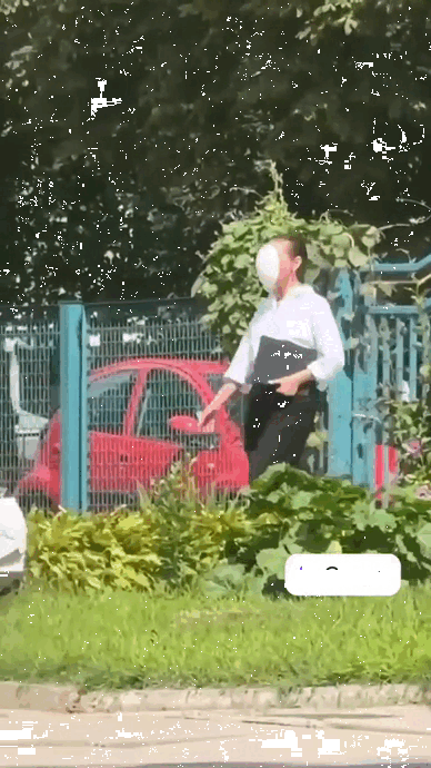 Зачем в нашем проблемном соседнем государстве люди стали носить безликие маски