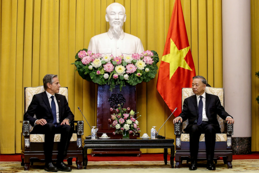 Поскольку Вьетнам ужесточает контроль над критикой, множество людей оказываются в тюрьмах и сосланы