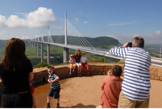 Как самый высокий мост в мире изменил карту Европы