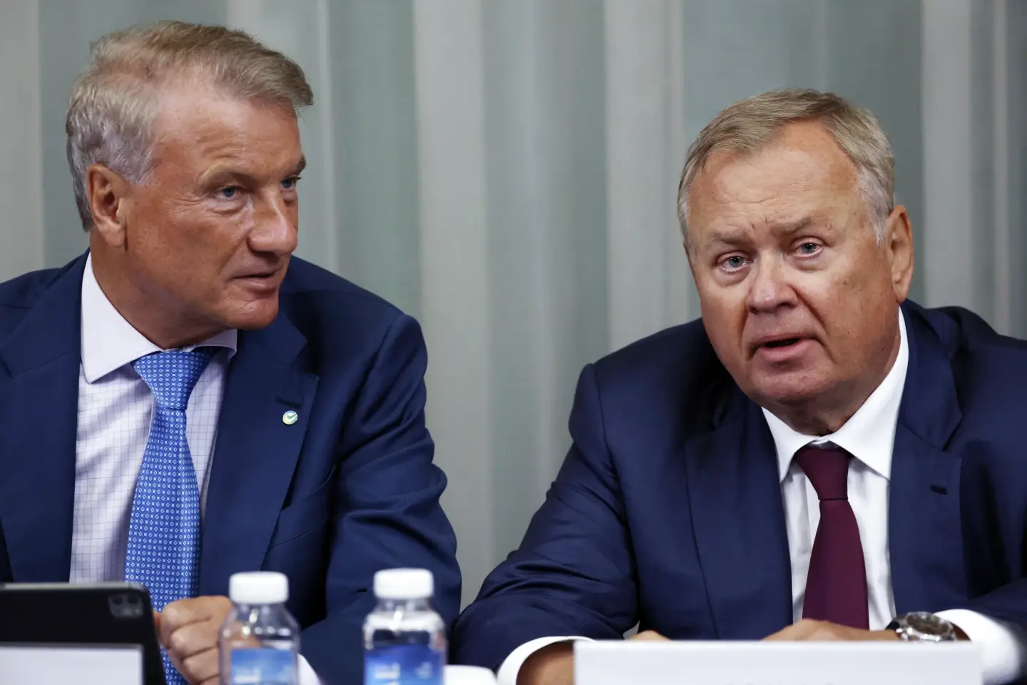 Путин встречается с премьер-министром Китая Ли на фоне углубления отношений между Москвой и Пекином