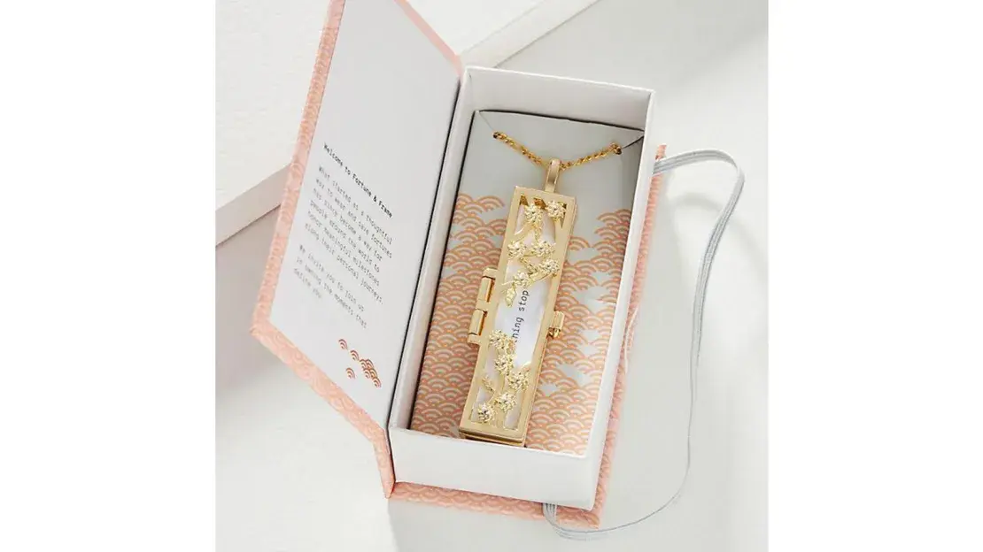 20 ювелирных брендов, которые выглядят дорого, но на самом деле доступны по цене