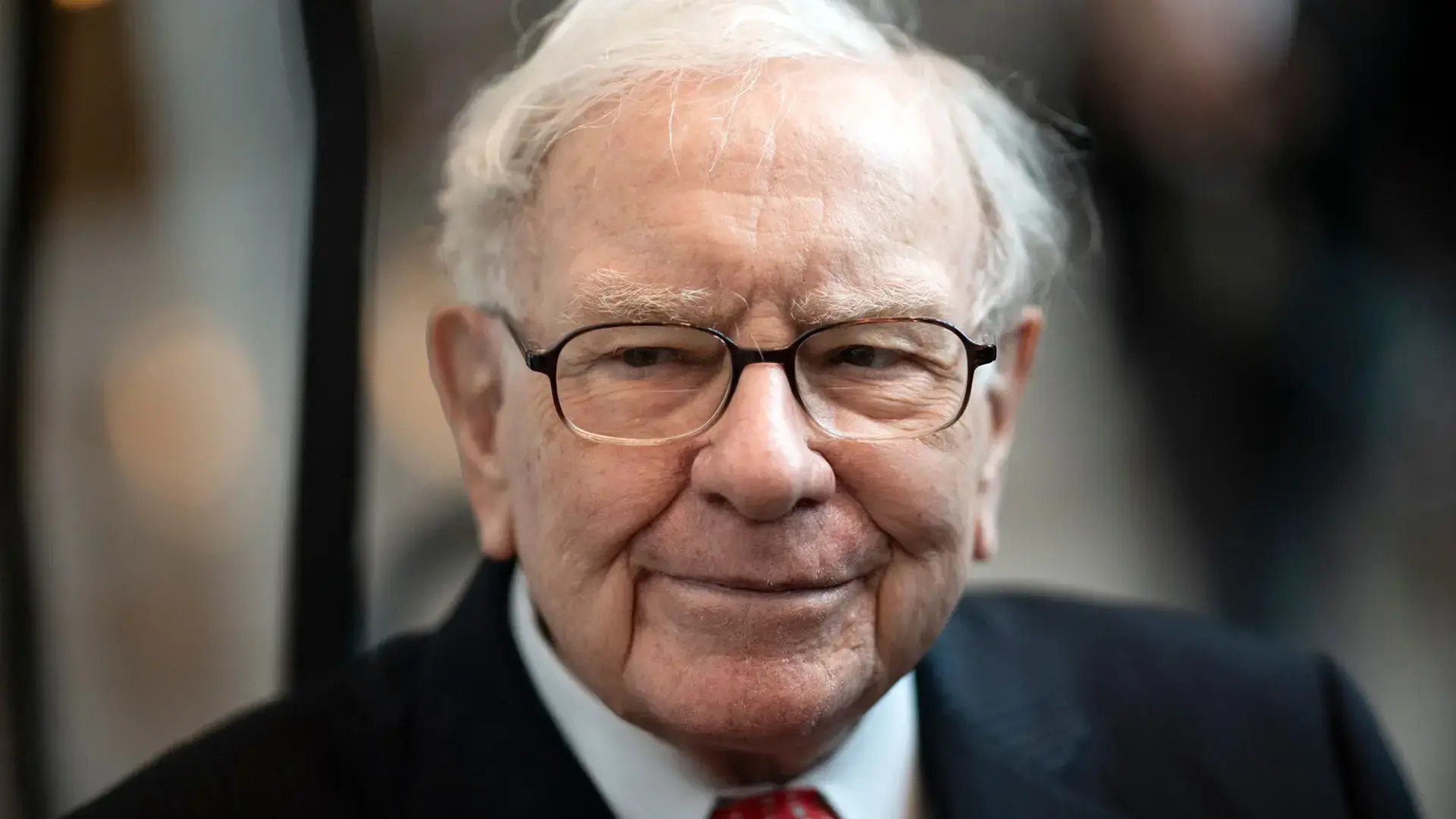 Уолл-стрит только что сделала Уоррену Баффету подарок на день рождения: Berkshire Hathaway теперь стоит $ 1 трлн