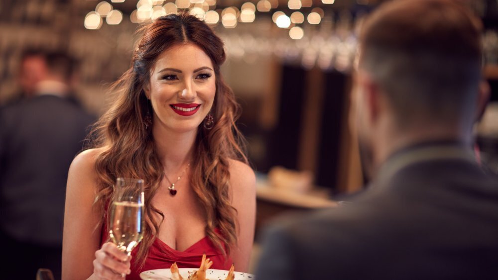 Как Понять, Что Кто-то Вас Влюблен: 7 Секретных Признаков!