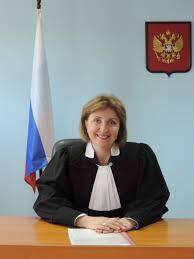 Почему большинство судей в РФ женщины?