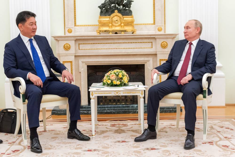 Путин в Монголии: Геополитическая Игра и Энергетическое Партнёрство
