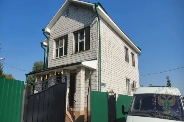 Жуткая антисанитария и наручники. В Татарстане требуют закрыть пансионат, где издевались над инвалидами