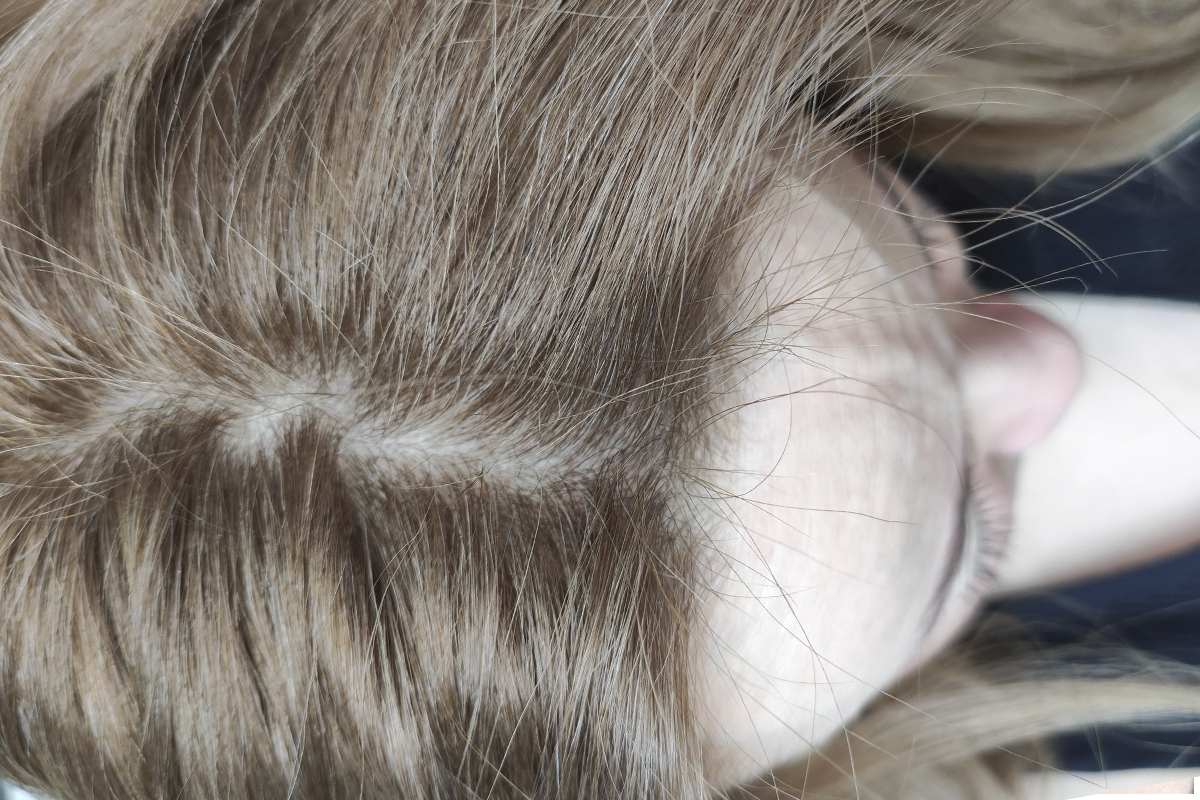 Сравниваю две бюджетные краски для волос: какая из них лучше закрасит седину?