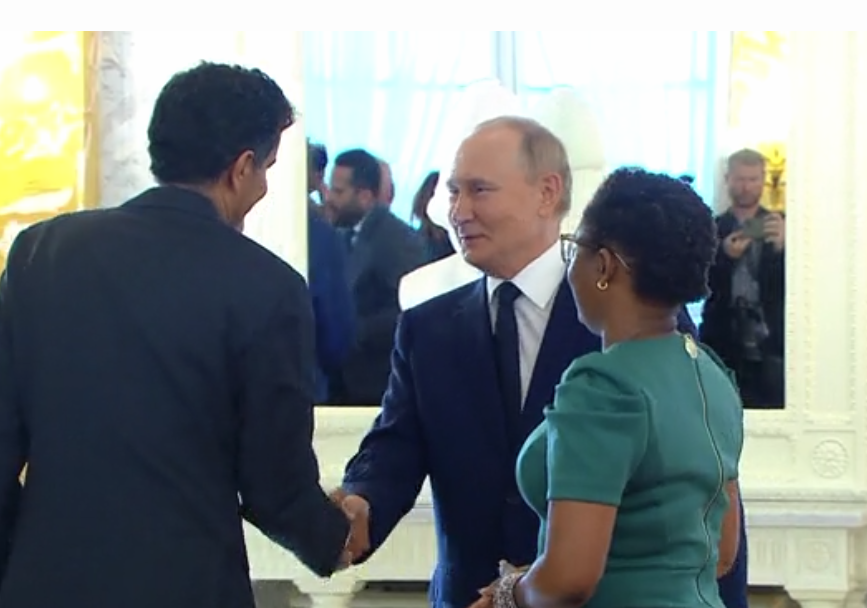 В Петербурге прошла встреча Путина с представителями государств БРИКС