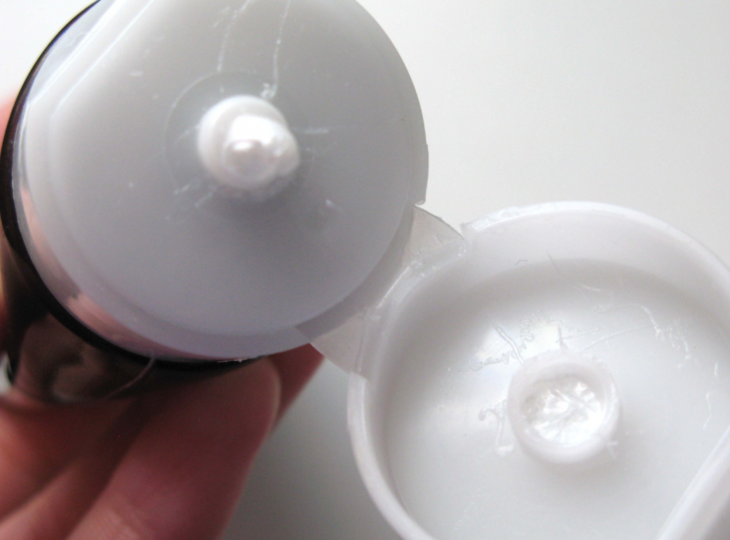 Гладкий рельеф лица и супер-матирование с корейской умывалкой Snail. Много пены от одной капли!