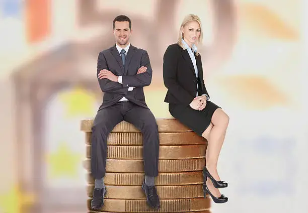 А вы знаете, как собираются сократить разницу в 23% в оплате труда мужчин и женщин?