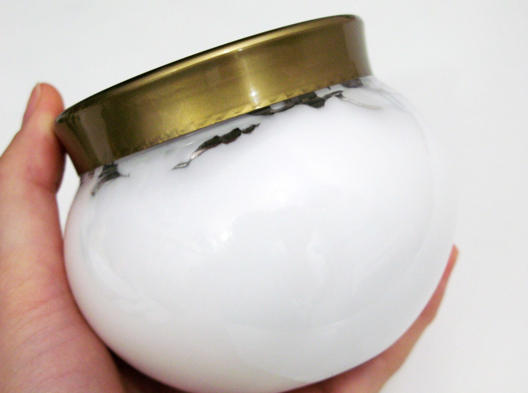 Нежный флёр аромата и легкий крем – уход достойный принцессы. ☺♥