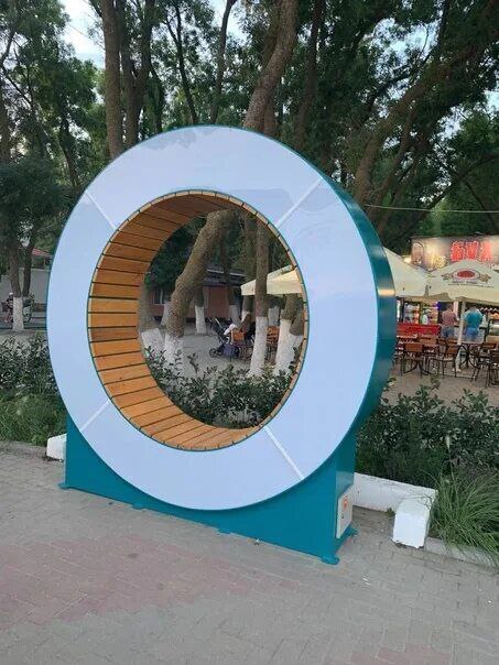 Достопримечательности на набережной села Дивноморского 2 часть