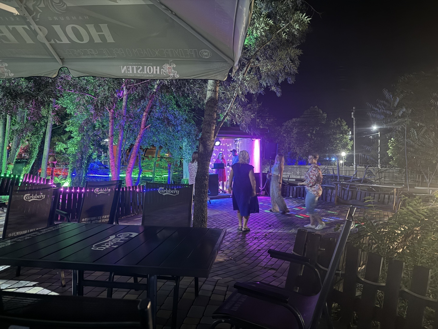 Геленджик. Голубая бухта. С этого курорта вы захотите сбежать и больше никогда не возвращаться