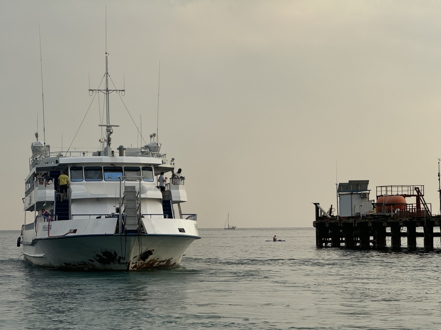 Геленджик. Голубая бухта. С этого курорта вы захотите сбежать и больше никогда не возвращаться